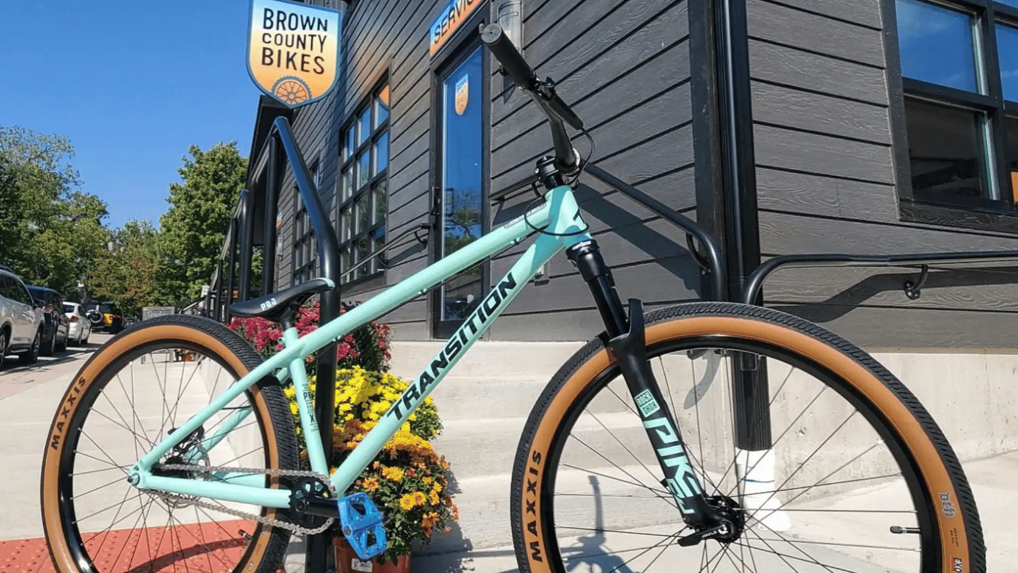 Brown County Bikes Nashville Indiana bike rentals and mountain biking